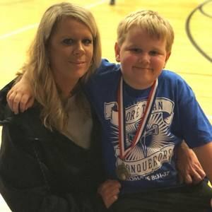 Meet your Posher, Devona